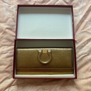 Salvatore Ferragamo Florentine leather wallet